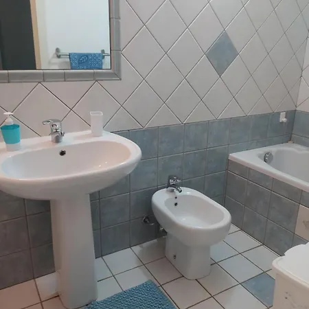 La Casa Degli Artisti Realmonte